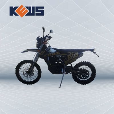 موتورسیکلت مشکی در طلایی برچسب 300CC موتورسیکلت یورو 4 NC300S در دوچرخه های خاکی جاده
