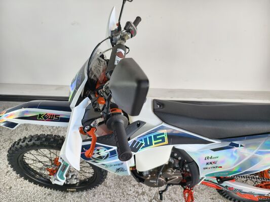 KEWS k23 R-edition 4 Stroke Enduro Motorcycle with 21.0 kW Power Output 25.0 N*m Max Torque and 140 km/h Top Speed