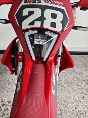 KEWS k28 R-edit موتورسیکلت 4 زمان Enduro با موتور 4 زمان خنک شده مایع 300 میلی متری و دو دیسک قطر بزرگ