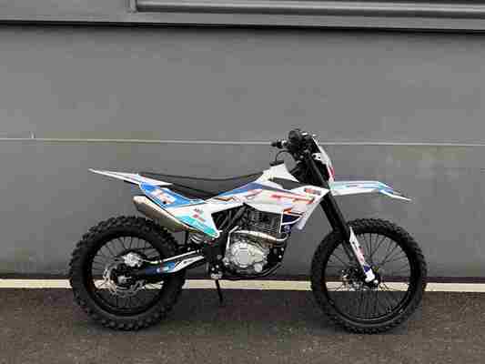 KEWS 175FMN CB300 4T Enduro/Motocross Motorcycle with 271.3ML Piston Displacement Motocross Bike